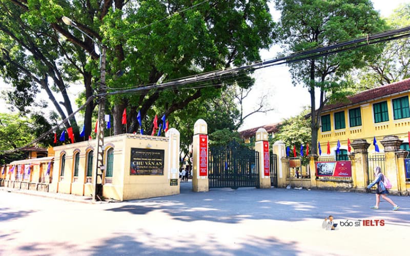 Trường THPT Chu Văn An (Hà Nội)